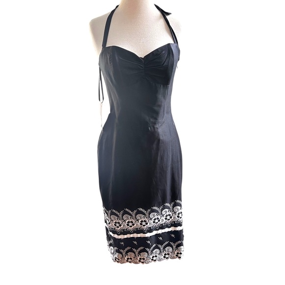 black a line sequin dress ZAPAKA Women Sequins Black Tiered Prom Dress with Slit A-Line Strapless Evening Dress, Black / US20W main image 1